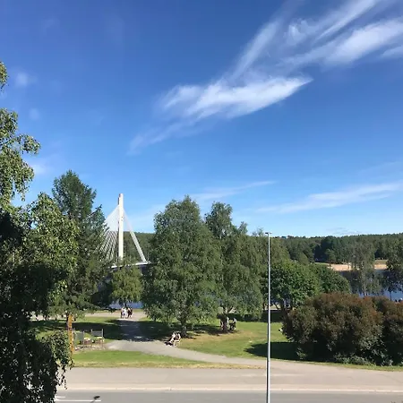 River View & Central Location - Private Sauna & Glazed Balcony Apartment Rovaniemi
