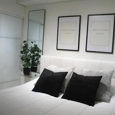 River View & Central Location - Private Sauna & Glazed Balcony Apartment