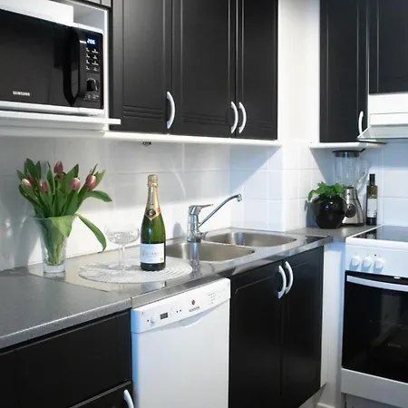River View & Central Location - Private Sauna & Glazed Balcony Apartment *
