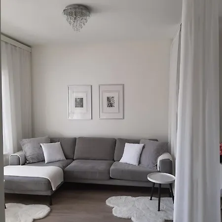 Apartman River View & Central Location - Private Sauna & Glazed Balcony Rovaniemi